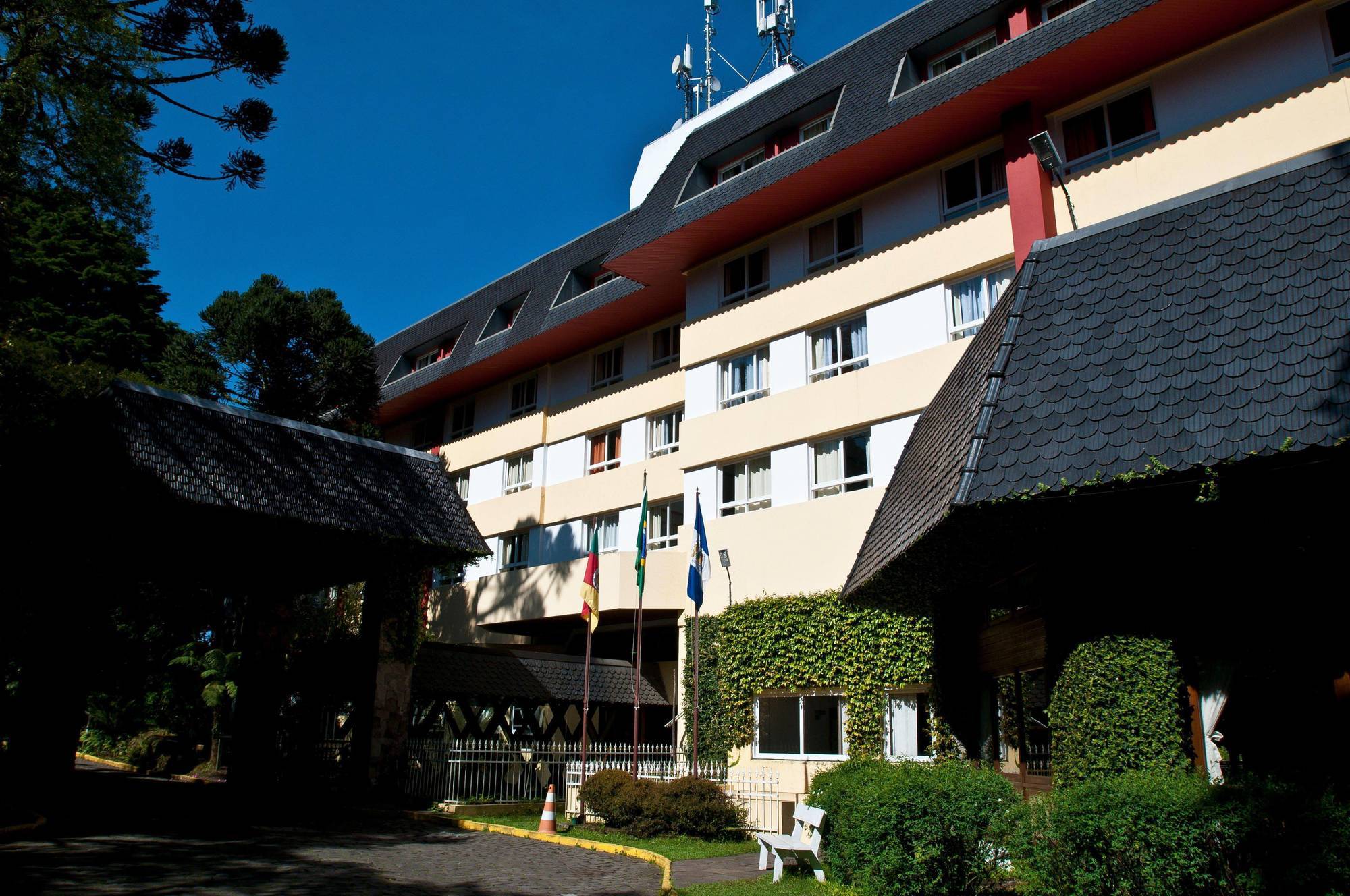 Tri Hotel Canela Zewnętrze zdjęcie