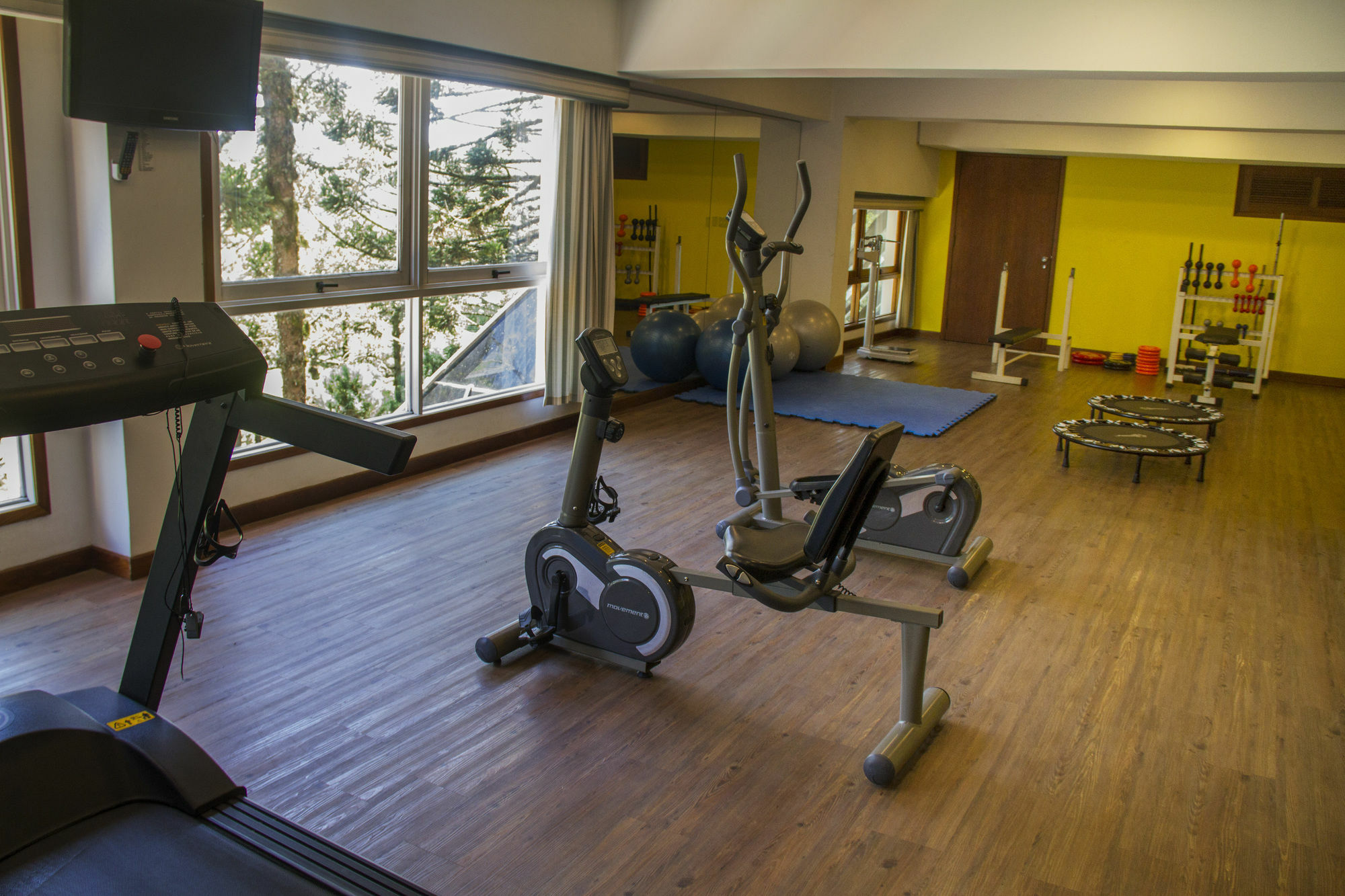 Tri Hotel Canela Zewnętrze zdjęcie